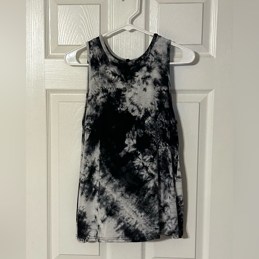 Black and‎ Gray Tie-Dye Women's Tank Top